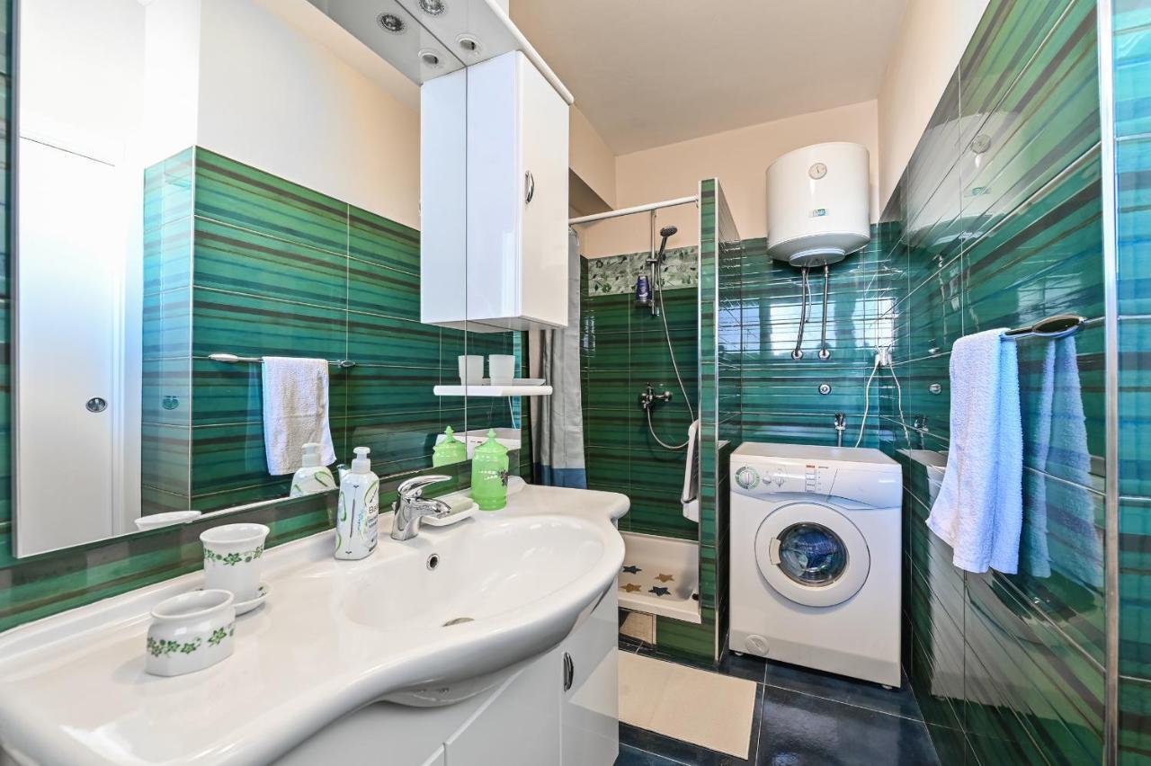 Apartment Dada Zadar -Excellent Apartment Nearby Old City Екстериор снимка